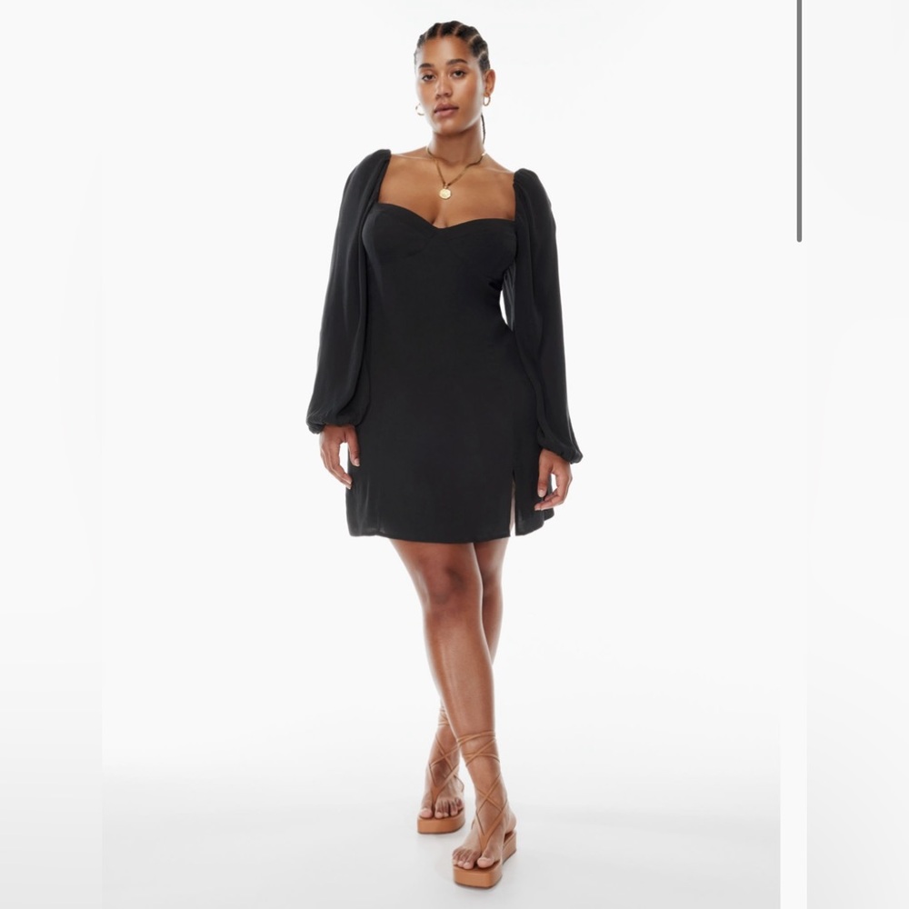 Aritzia Wilfred Novella Dress Size 10 black NWT